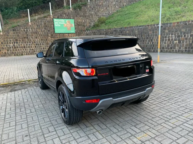 Land Rover Range Rover Evoque Prestige 2.2 5P Dies. 2015