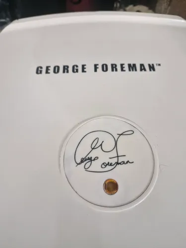 Chapa, churrasqueira George Foreman Grillung Machine  220 Volts