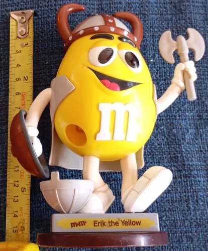 Boneco dispenser M&M's Viking Erik The Yellow