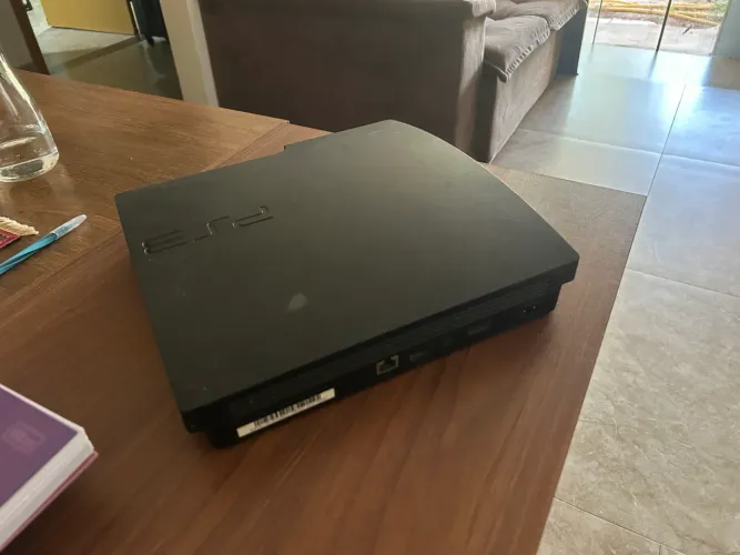 PlayStation 3 Slim Desbloqueado + 1 Controle + Cabos Originais