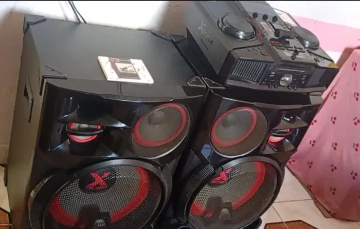 Som LG cm9960