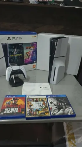 PS5 SLIM 1 TERA C/LEITOR + CONTROLE ORIGINAL + 30 JOGOS + TODOS OS CABOS NA CAIXA