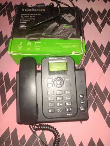 Vendo um celular rural que pega o wi-fi semi-novo
