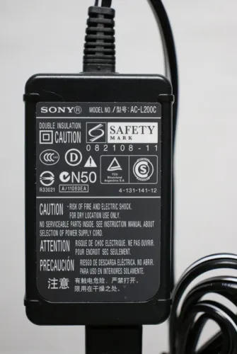 Filmadora Sony Handycam DCR-SX41 60x zoom com cabo de alimentação