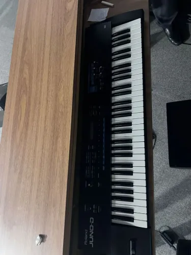 Teclado Juno D