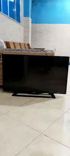 Vendo tv com defeito 