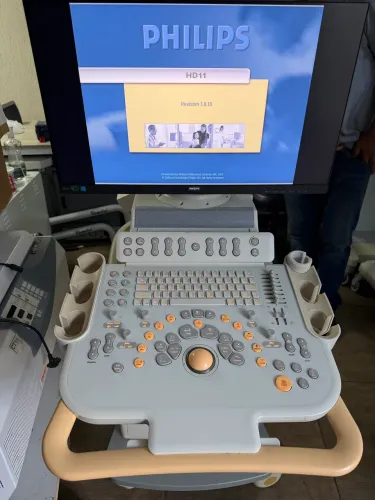 Ultrassom Philips HD11 com Cardio e volumétrico 