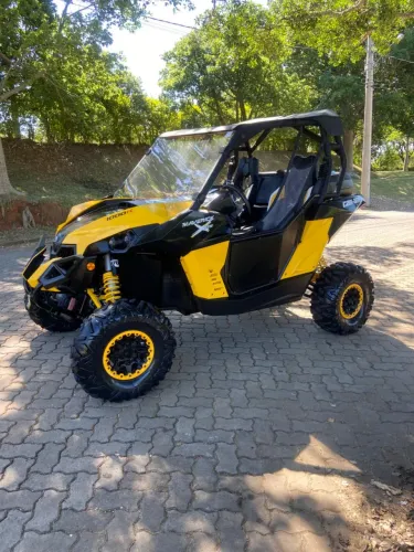 UTV Can-Am Maverick X2 XRS 1000, ano 2014