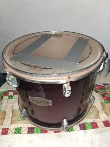 Instrumento - Surdo de Bateria