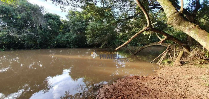 Sítio com 2 dormitórios à venda, 30000 m² por R$ 800.000,00 - Zona Rural - Urupês/SP