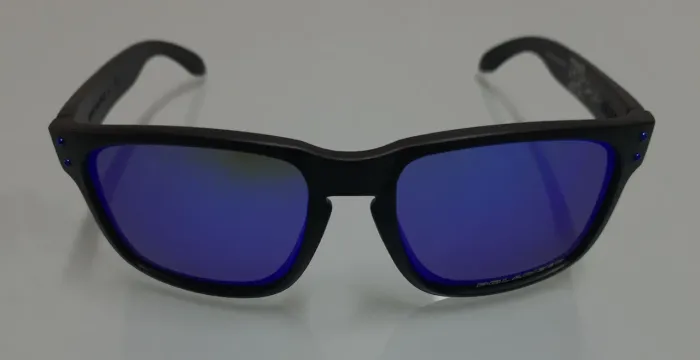 Óculos Holbrook preto com lente azul