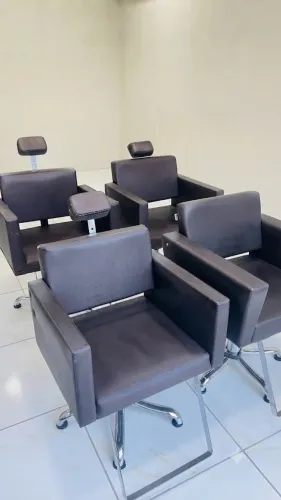 Cadeiras para salão de beleza ou barbearia 