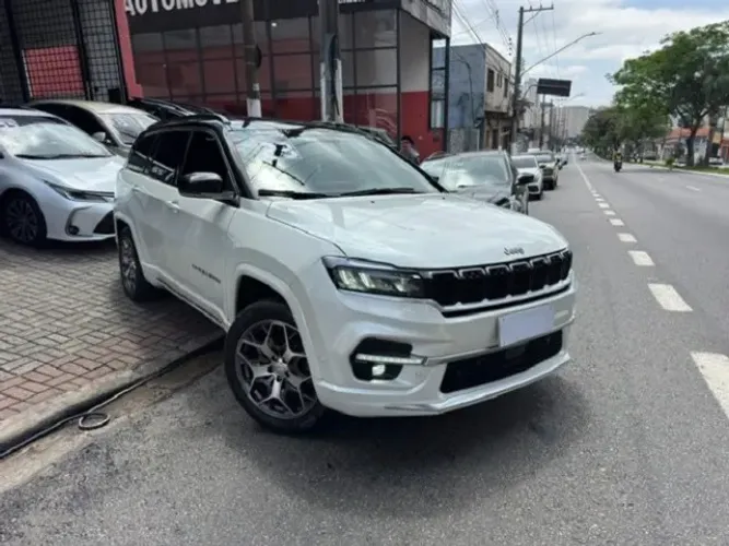 Jeep Commander Overland T270 1.3 TB Flex AUT 2023
