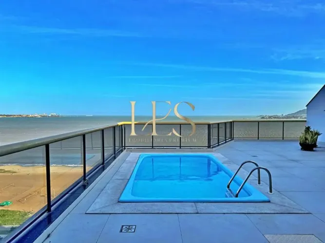 Cobertura à venda em Vitória, Mata da Praia, com 5 suítes, com 500 m²