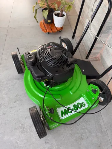 Cortador de grama Trapp a combustão - ZERADA!!