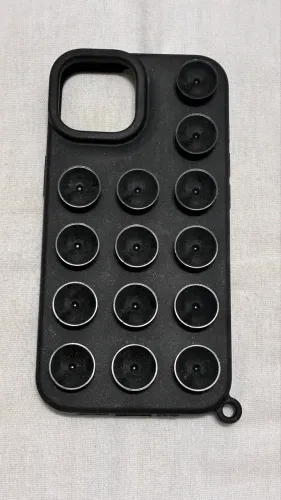 Case/Capa de Silicone com Ventosas para iPhone 13/14/15/16e