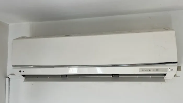 Ar condicionado LG 9000 btus frio