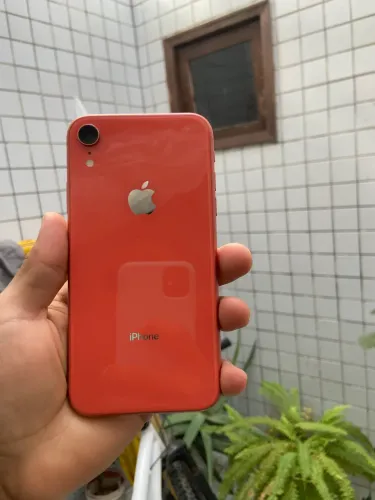 iPhone XR