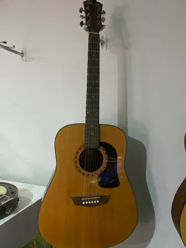 Violão Washburn elétrico (captação fishman press blend Ad5 Pack natural (capa)
