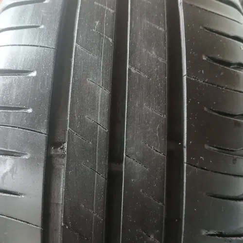 1 PNEU 195 60 15 MICHELIN EM EXELENTE ESTADO 