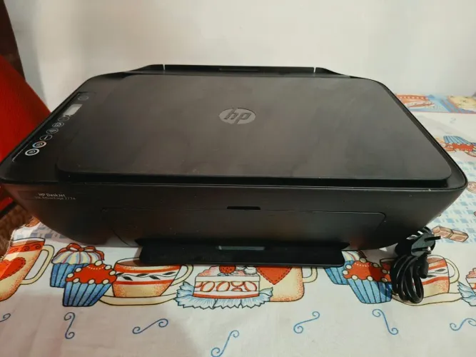 Impressora multifuncional HP DeskJet 2774