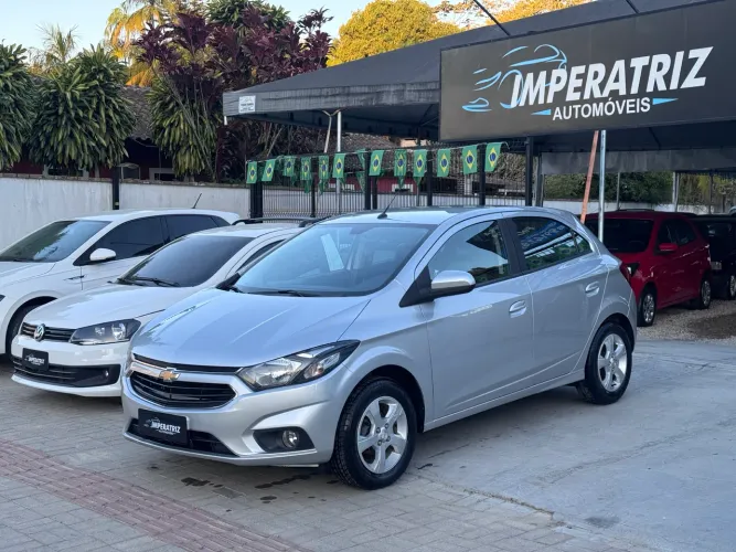 Chevrolet Onix Hatch LT 1.4 8V Flex Mec. 4P 2019