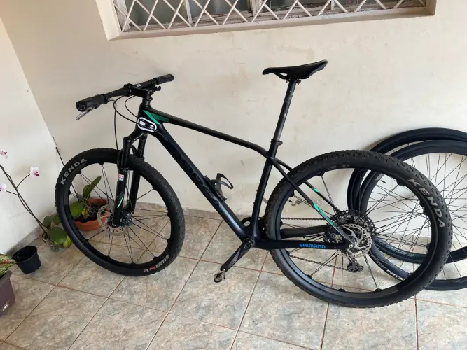 Bike orbea Alma cabono Rodas Clanck brothers cobalt 3
