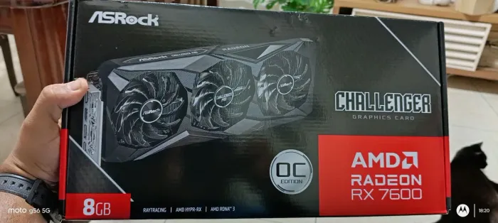 RX 7600 8GB TripleFan Asrock Lacrada.