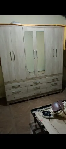 Guarda roupa de casal