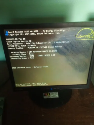 COMPUTADOR SEMP TOSHIBA