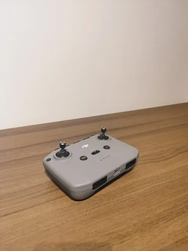 Controle DJI RC-N3 Original + Capa de Silicone e Cinta de Pescoço