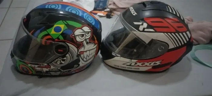 Capacete