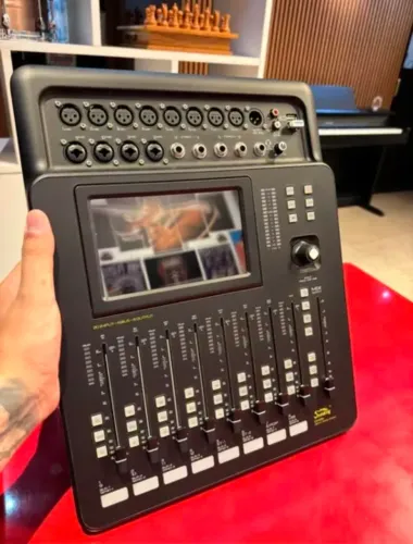 Mexer Digital 20 canais DM20 - top de linha