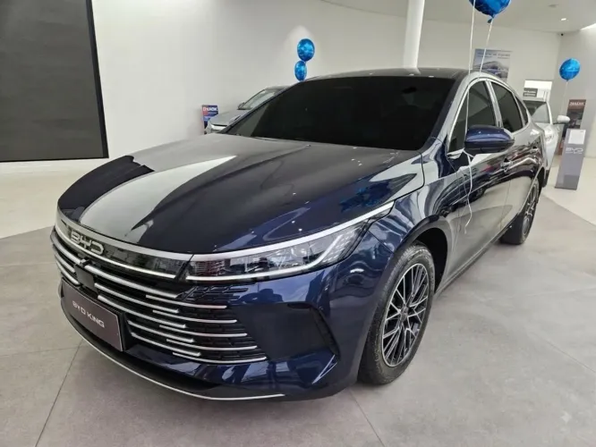 Locação BYD King GS DM-i, híbrido plug-in, completo, ideal para motorista, Uber Black etc.