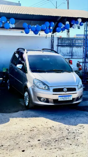 Fiat Idea Attractive 1.4 Fire Flex 8V 5P 2012