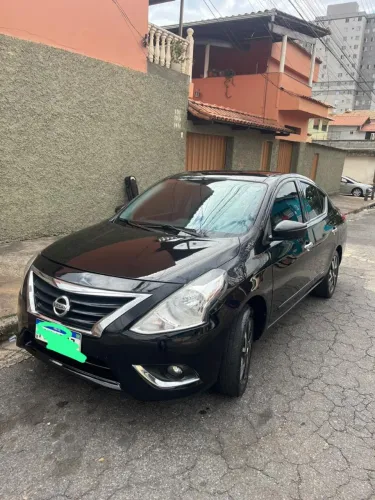 Nissan Versa SL 1.6 16V Flexstart 4P Mec. 2016