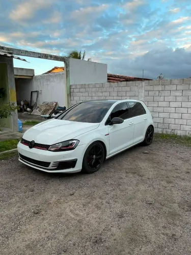Volkswagen Golf Comfortline 1.4 TSI 140cv Aut. 2015