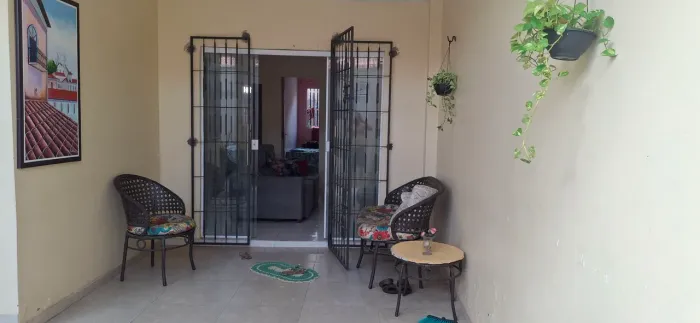 Vendo uma casa no vivendas do turu