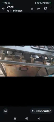 Vendi fogão industrial 6 bocas com forno 