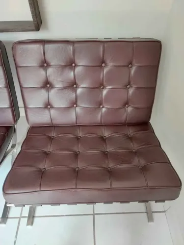 Poltronas Barcelona - Couro Legítimo