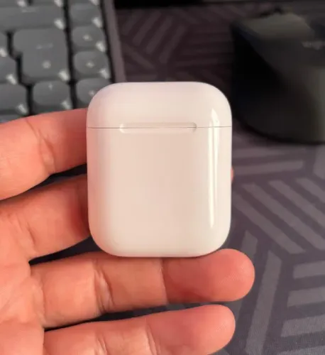 Apple - Fone AirPods