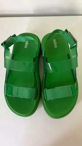 Melissa papet plataforma verde grama 39/40 semi nova ma caixa original