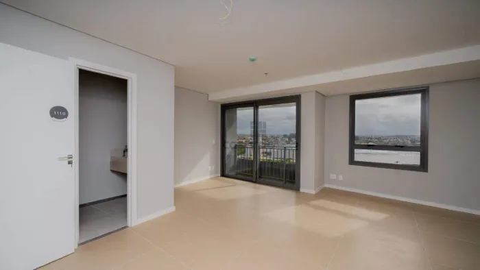 Sala Comercial na Frente | 30,97 m² | 1 Vaga | São Gonçalo Pelotas/RS