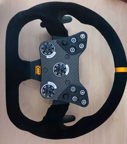 Volante Simulador 320mm + PE RALLY USB Simagic, Moza
