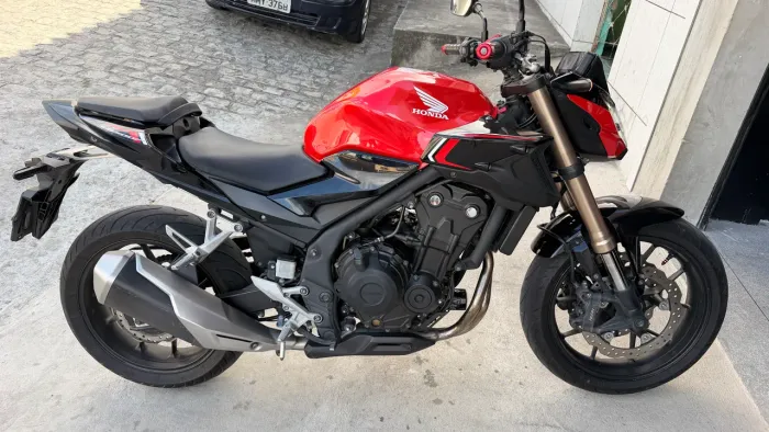 Cb 500f extremamente nova