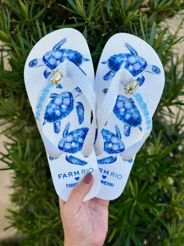 Chinelo havaianas da farm