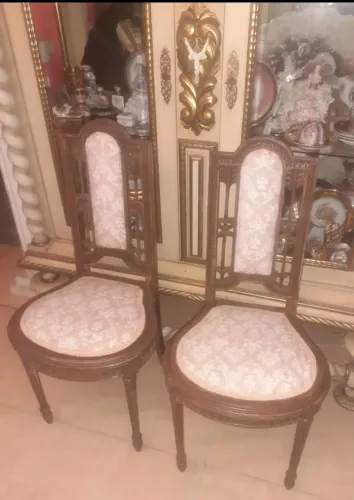 Cadeira antiga 