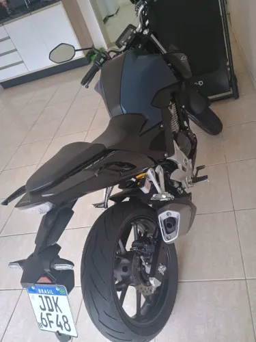 Cb 300