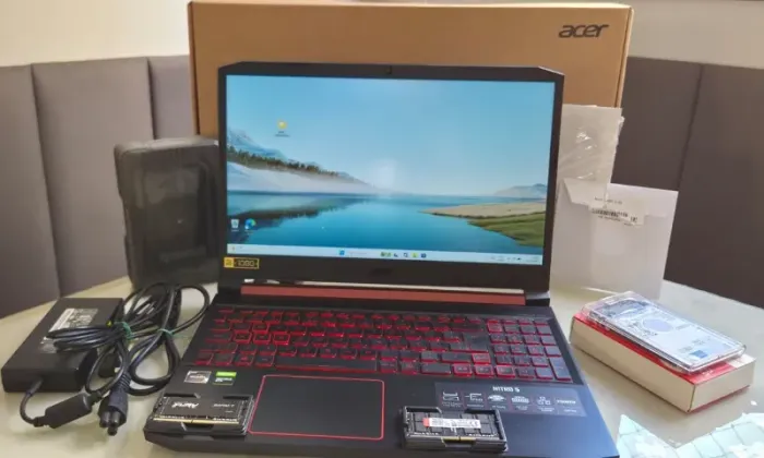 COMBO- Notebook Gamer Acer Nitro 5 Ryzen 7 GTX 1650 16GB + 32GB Kingston Fury Extra
