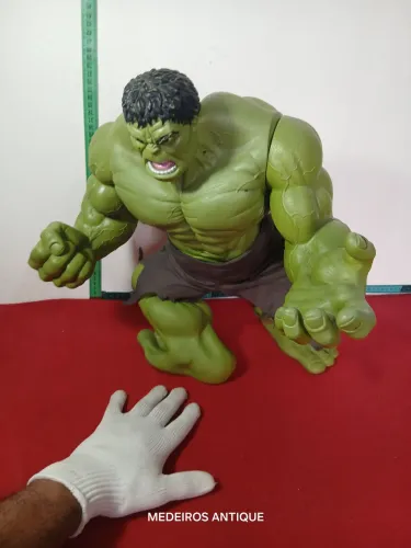 Boneco hulk,  mimo, Ricardo ozaca 2013.